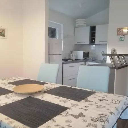 In - Istrien 42611 Apartment